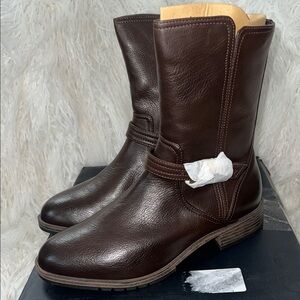 NIB Brown Women’s size 9W NATURALIZER Half Ankle Boots